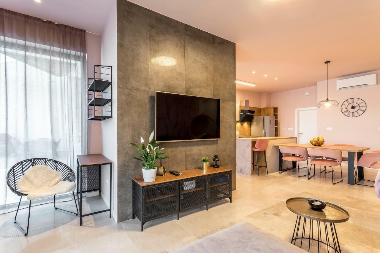 Luxury Apartment With Hot Tub Omis Luaran gambar