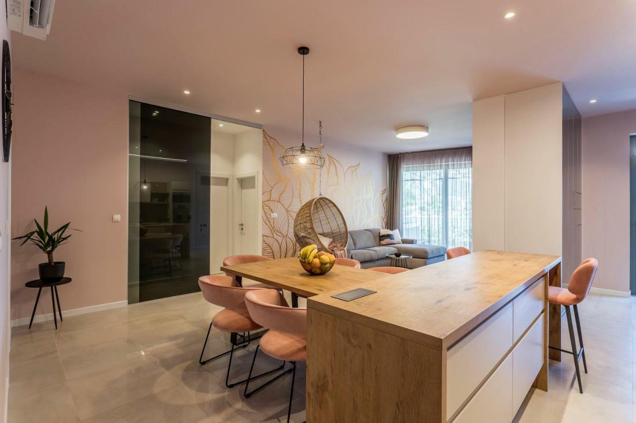 Luxury Apartment With Hot Tub Omis Luaran gambar