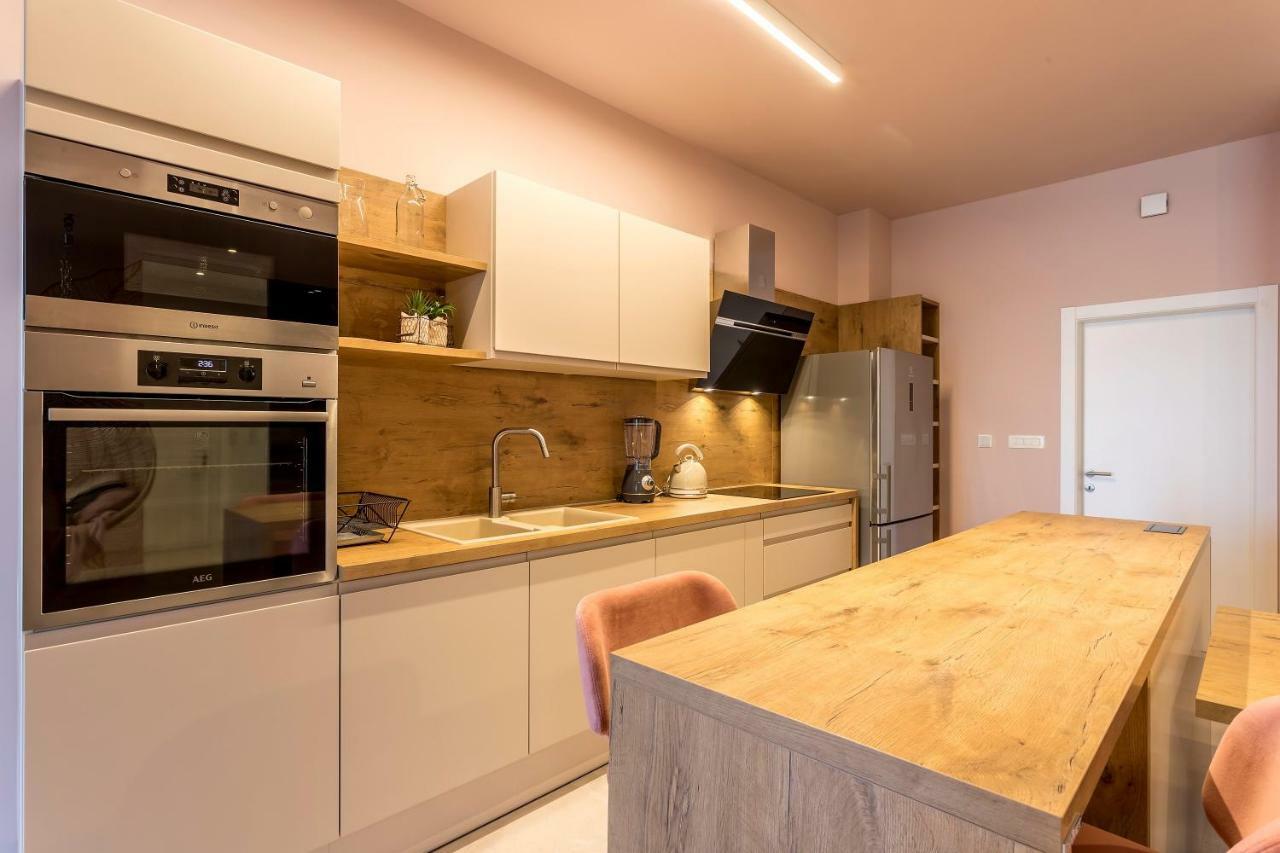 Luxury Apartment With Hot Tub Omis Luaran gambar